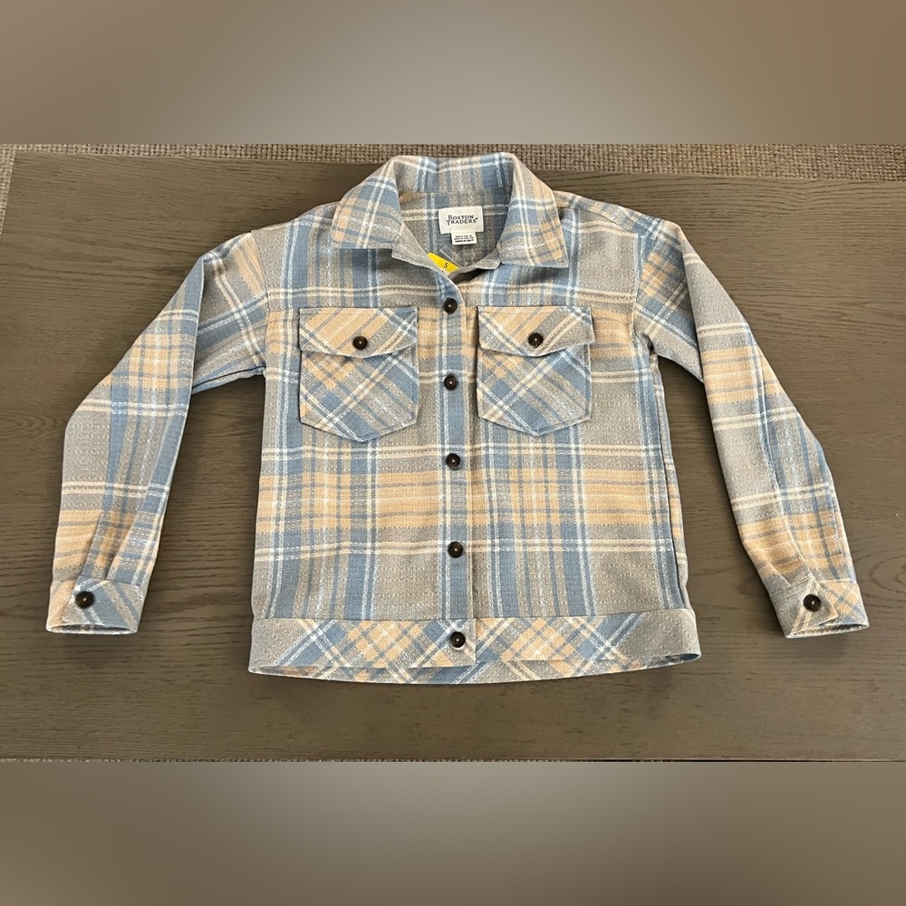 BOSTON TRADERS Woman’s Blue and Tan Plaid Shacket